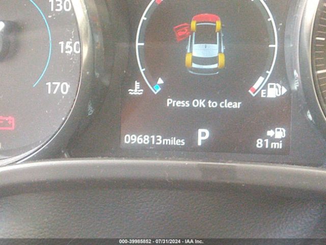 SADCJ2FXXKA610855 Jaguar F-pace 25t Premium