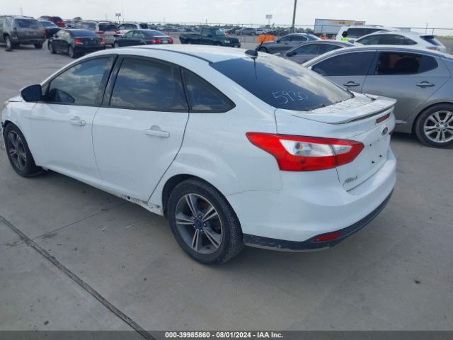 1FADP3F2XEL275930 Ford FOCUS SE