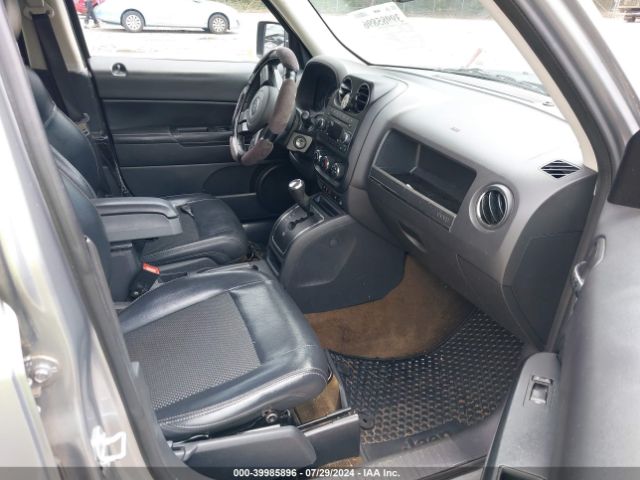 1C4NJPBA9GD604313 Jeep Patriot Sport Se