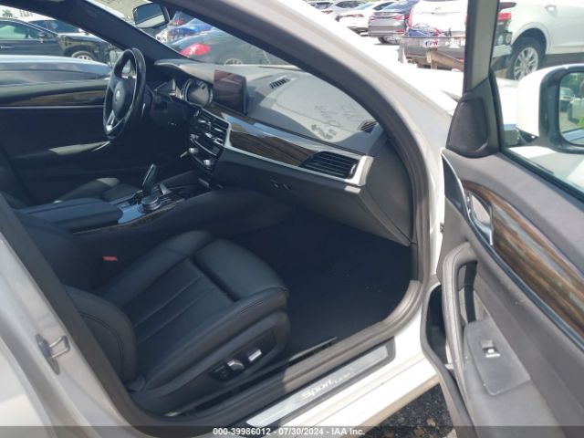 WBAJA7C56KWW47596 BMW 530i Xdrive
