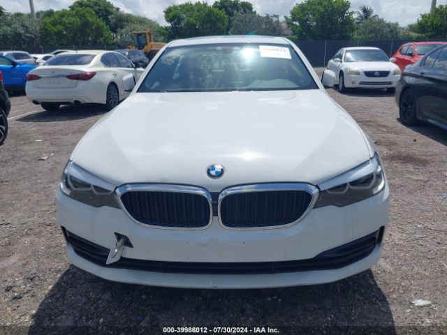 WBAJA7C56KWW47596 BMW 530i Xdrive