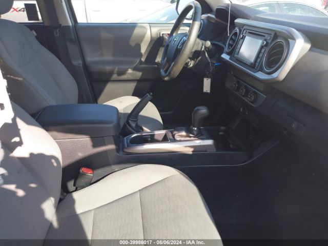 3TMAZ5CN7KM103964 Toyota Tacoma Sr5 V6