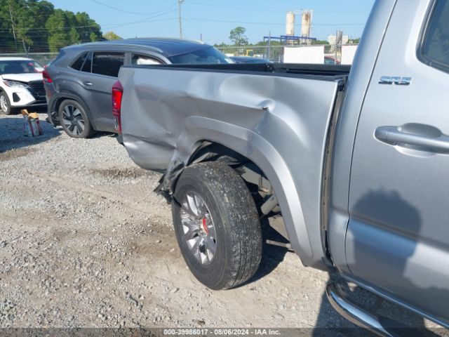 3TMAZ5CN7KM103964 Toyota Tacoma Sr5 V6