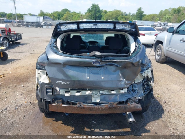 Ford FOCUS SEL 2017 1FADP3M26HL202576 Image 6