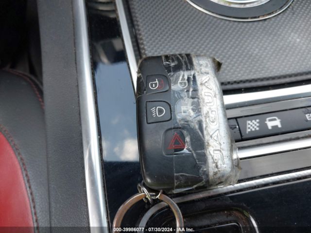 SAJAL4BV8HA966812 Jaguar Xe 35t R-sport