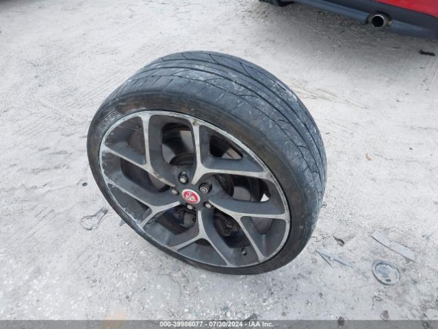 SAJAL4BV8HA966812 Jaguar Xe 35t R-sport