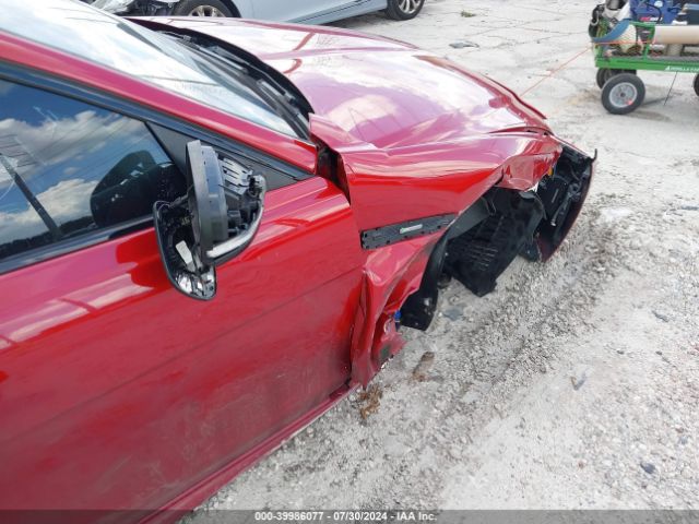 SAJAL4BV8HA966812 Jaguar Xe 35t R-sport