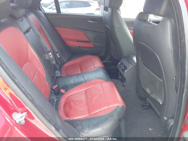 SAJAL4BV8HA966812 Jaguar Xe 35t R-sport