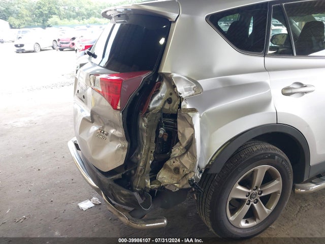 Toyota Rav4 Xle 2015 2T3RFREV7FW309919 Image 6