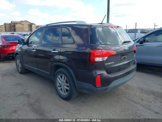 KIA SORENTO LX 2014 5XYKT4A62EG542986 Image 3