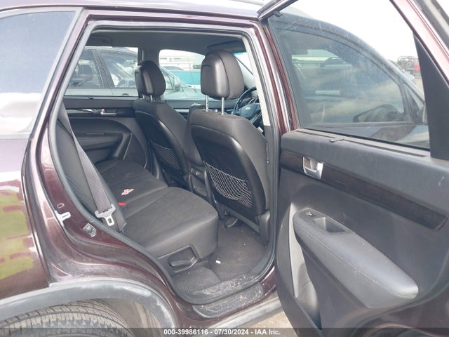 KIA SORENTO LX 2014 5XYKT4A62EG542986 Image 8