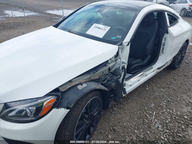 WDDWJ6EB8JF759214 Mercedes-Benz Amg C 43 4matic