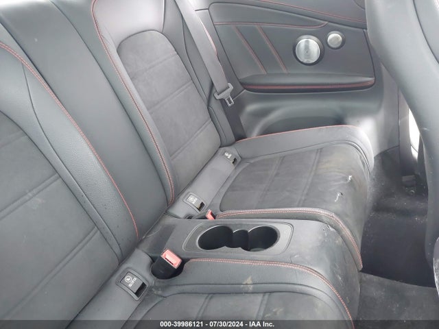 WDDWJ6EB8JF759214 Mercedes-Benz Amg C 43 4matic