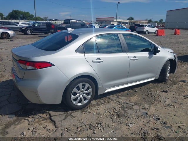 Toyota COROLLA LE 2024 5YFB4MDE7RP113599 Image 4