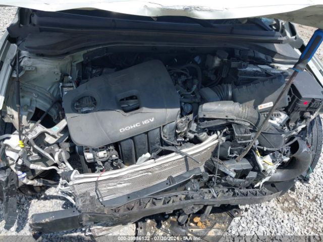 5NPD84LF4JH359504 Hyundai ELANTRA SEL