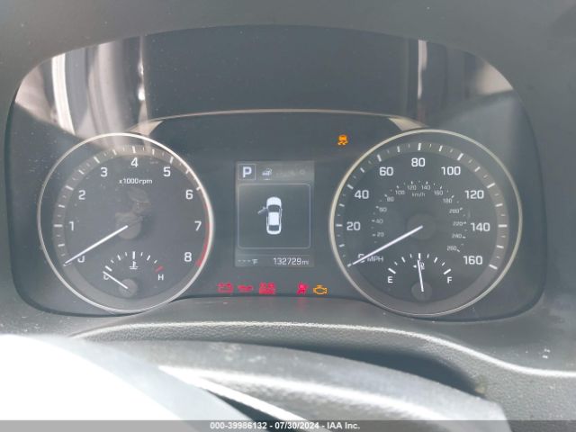 5NPD84LF4JH359504 Hyundai ELANTRA SEL