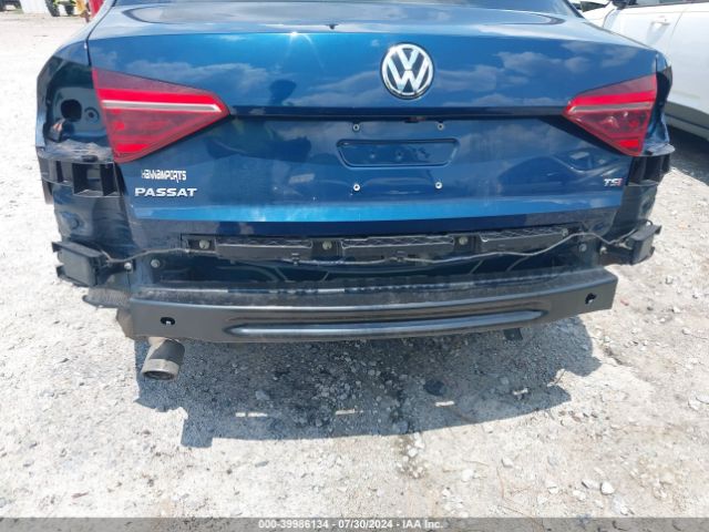 1VWAA7A32JC011713 Volkswagen Passat 2.0t R-line/2.0t S