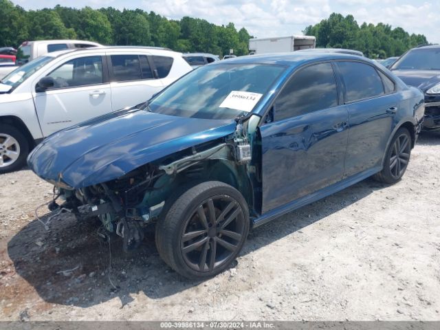 1VWAA7A32JC011713 Volkswagen Passat 2.0t R-line/2.0t S