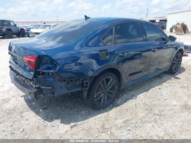 1VWAA7A32JC011713 Volkswagen Passat 2.0t R-line/2.0t S