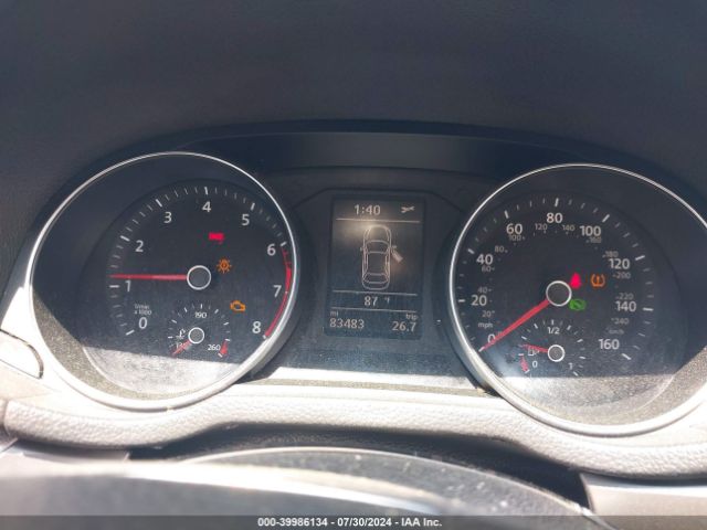 1VWAA7A32JC011713 Volkswagen Passat 2.0t R-line/2.0t S