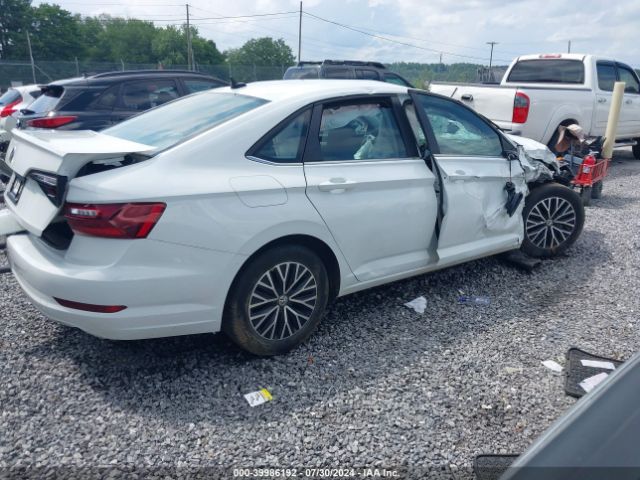 3VWN57BU4MM052604 Volkswagen Jetta 1.4t R-line/1.4t S