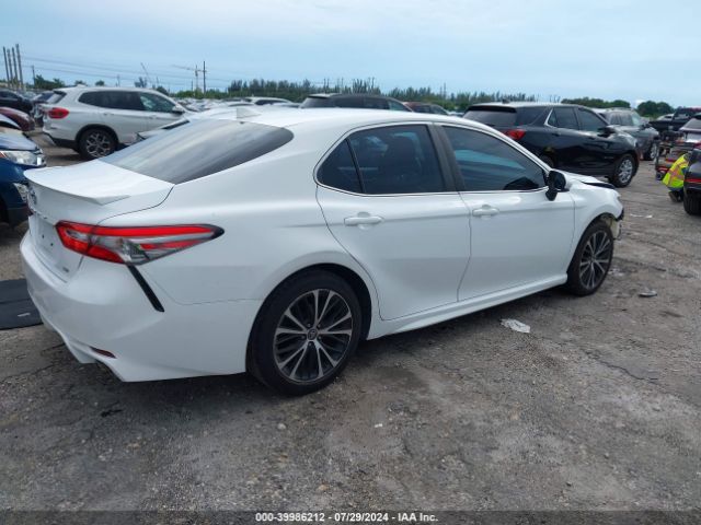 4T1B11HK3KU803832 Toyota CAMRY SE