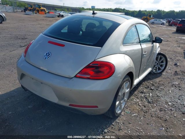 3VWJ17AT5EM667134 Volkswagen Beetle 1.8t