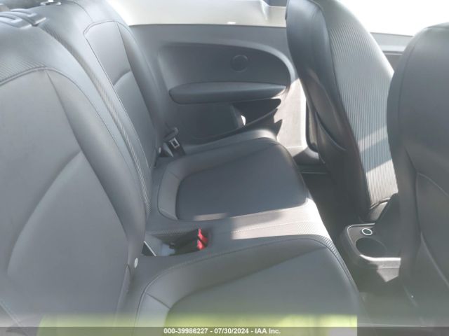 3VWJ17AT5EM667134 Volkswagen Beetle 1.8t