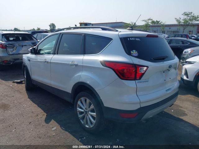 1FMCU9HD9KUA98594 Ford ESCAPE SEL