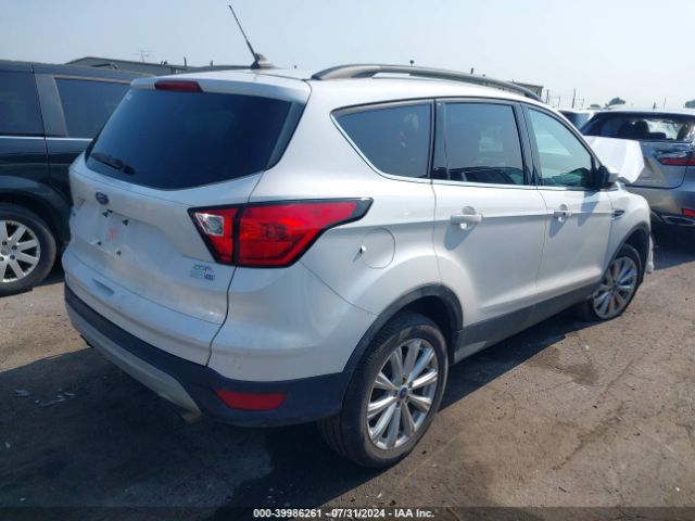 1FMCU9HD9KUA98594 Ford ESCAPE SEL