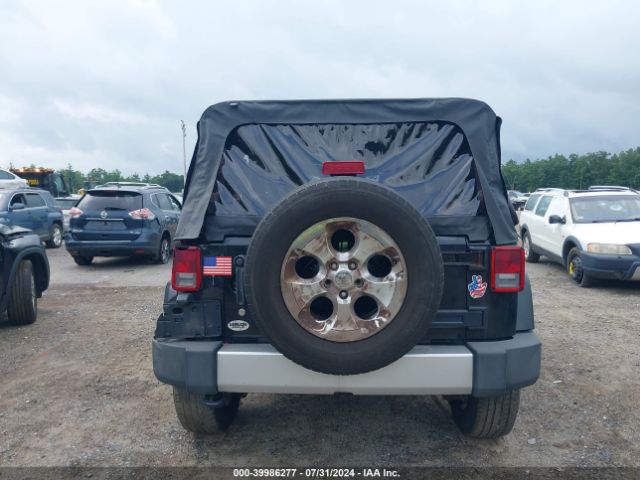 1C4BJWEG7EL234088 Jeep Wrangler Unlimited Sahara
