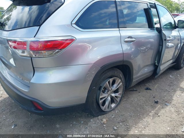 5TDJKRFH9FS197854 Toyota Highlander Xle V6