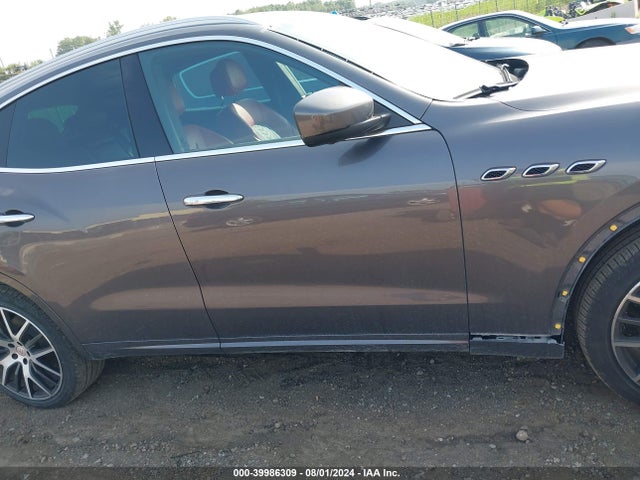 ZN661XUL9HX252223 Maserati Levante