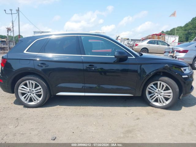 WA1BNAFY3J2241662 Audi Q5 2.0t Premium/2.0t Tech Premium