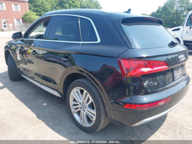 WA1BNAFY3J2241662 Audi Q5 2.0t Premium/2.0t Tech Premium