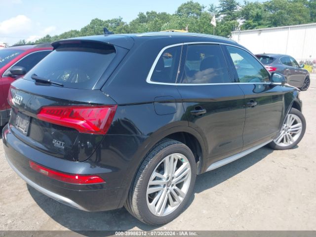 WA1BNAFY3J2241662 Audi Q5 2.0t Premium/2.0t Tech Premium