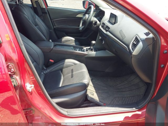 3MZBN1V30JM248070 Mazda Mazda3 Touring