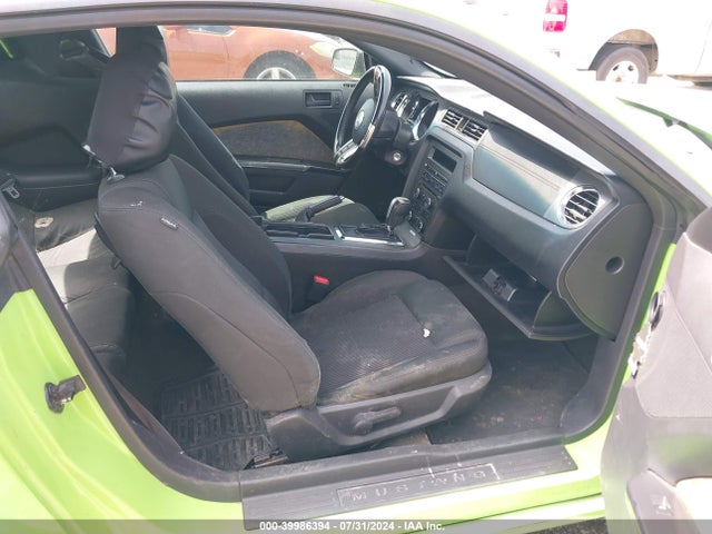 Ford Mustang V6 2014 1ZVBP8AM5E5241046 Image 5