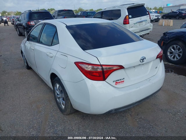 Toyota COROLLA LE 2015 5YFBURHE7FP305186 Image 3