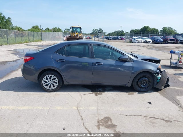 Toyota COROLLA LE 2017 5YFBURHE6HP655153 Image 13