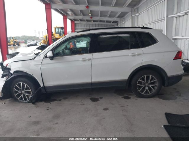 3VV3B7AX6LM074893 Volkswagen Tiguan 2.0t Se/2.0t Se R-line Black/2.0t Sel