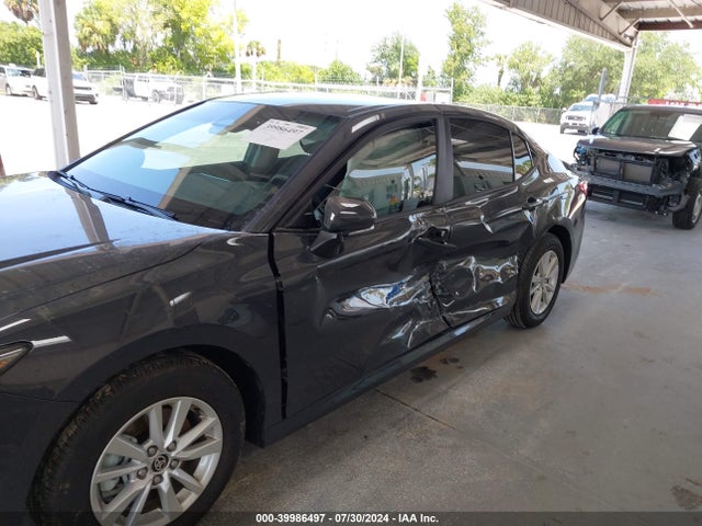 Toyota CAMRY LE 2025 4T1DAACK0SU003425 Image 6