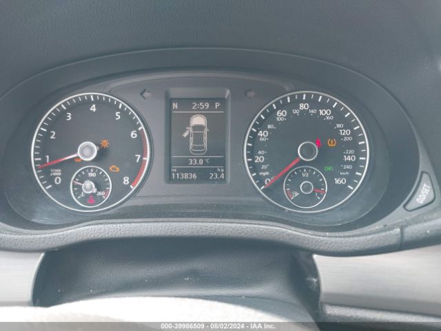 1VWBT7A38EC089529 Volkswagen Passat 1.8t Se