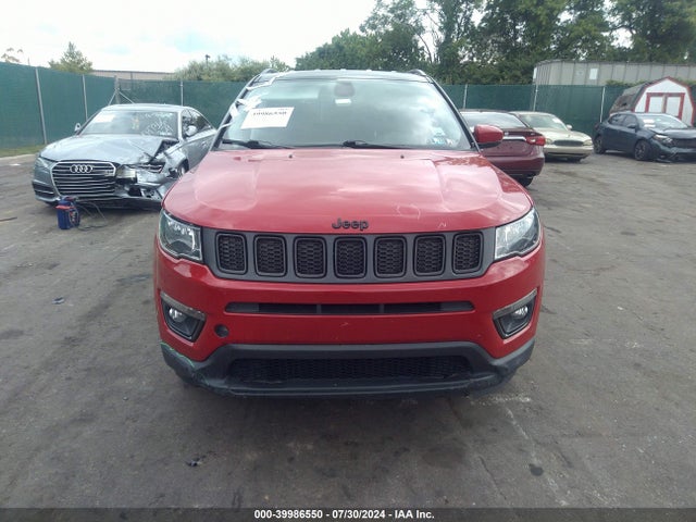 3C4NJDBB1KT813328 Jeep Compass Altitude 4x4