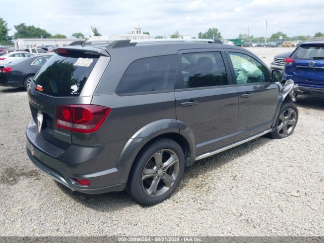 3C4PDCGG8FT682970 Dodge Journey Crossroad