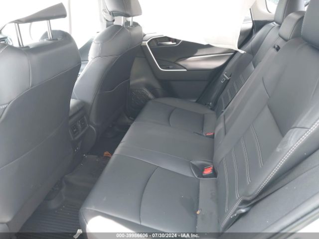 2T3C1RFV2MC090224 Toyota Rav4 Xle Premium