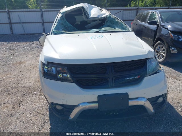 3C4PDCGB8FT614866 Dodge Journey Crossroad