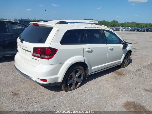 3C4PDCGB8FT614866 Dodge Journey Crossroad