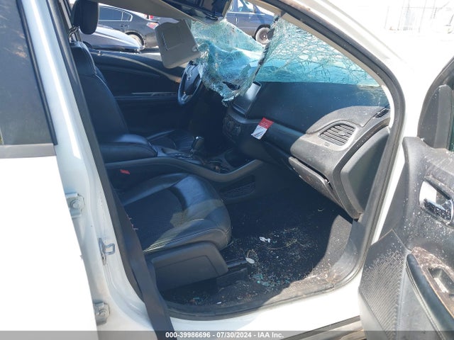 3C4PDCGB8FT614866 Dodge Journey Crossroad