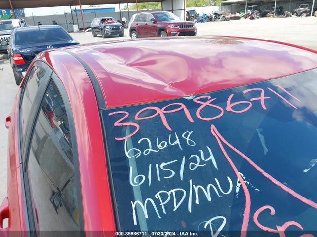 Toyota COROLLA LE 2018 5YFBURHE2JP762125 Image 19